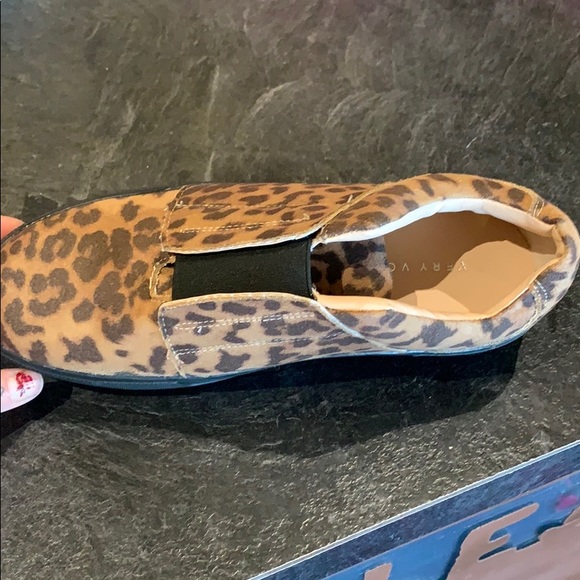 Leopard Print Sneakers - Picture 4 of 4